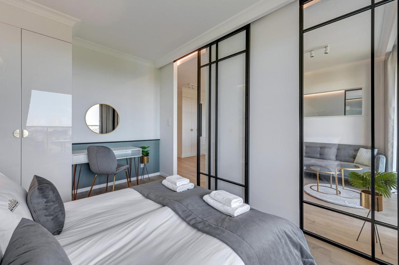 Gdynia Modern Tower & City View By Downtown Apartments Exteriör bild